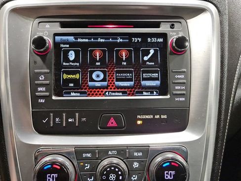 Used 2016 GMC Acadia SLT AWD/4WD image 18