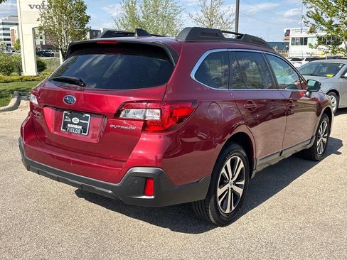 Used 2019 Subaru Outback 2.5i Limited AWD/4WD image 4