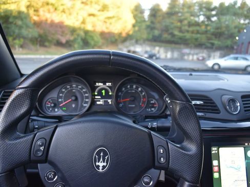 Used 2018 Maserati GranTurismo Sport image 36