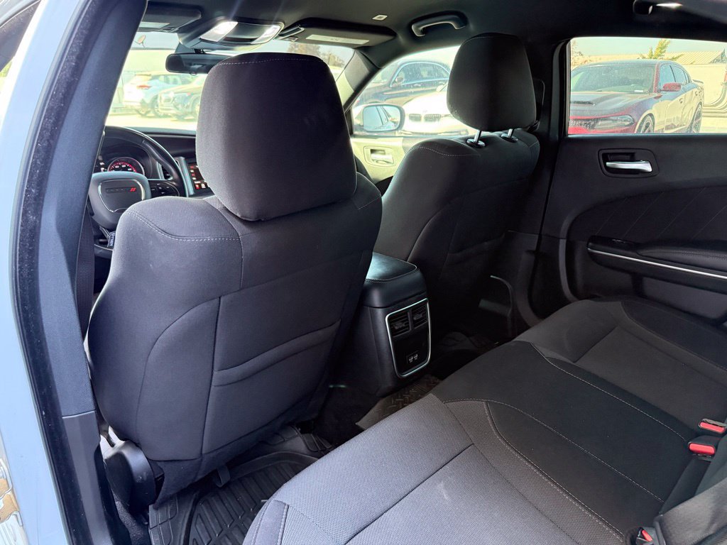 Used 2020 Dodge Charger SXT RWD image 14