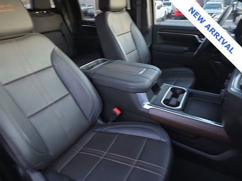 Used 2025 Chevrolet Silverado 2500 High Country w/ Technology Package image 42