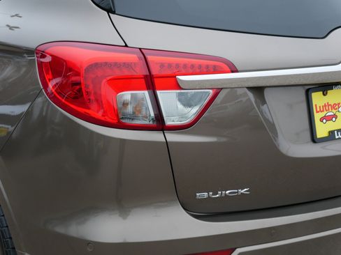 Used 2018 Buick Envision Premium image 17