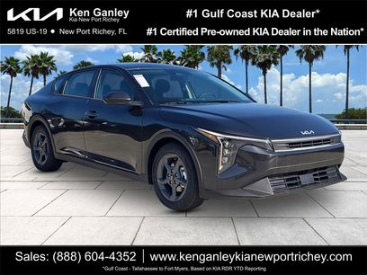 New 2025 Kia K4 LXS