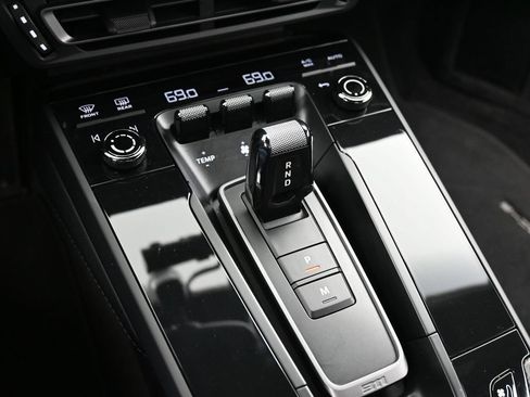 Certified 2023 Porsche 911 Targa 4 GTS AWD/4WD image 22