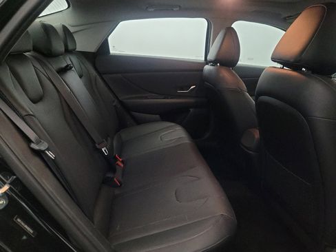 Used 2022 Hyundai Elantra Limited w/ Cargo Package FWD image 19