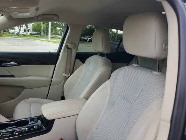 Used 2021 Buick Envision Preferred FWD image 18