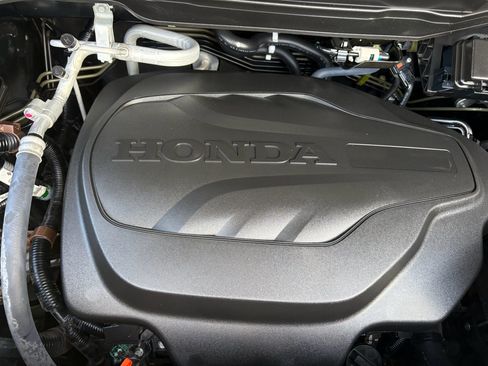 Certified 2024 Honda Ridgeline TrailSport image 36