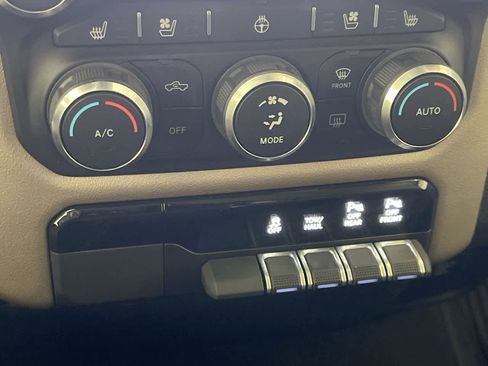 Used 2022 RAM 1500 Laramie image 18