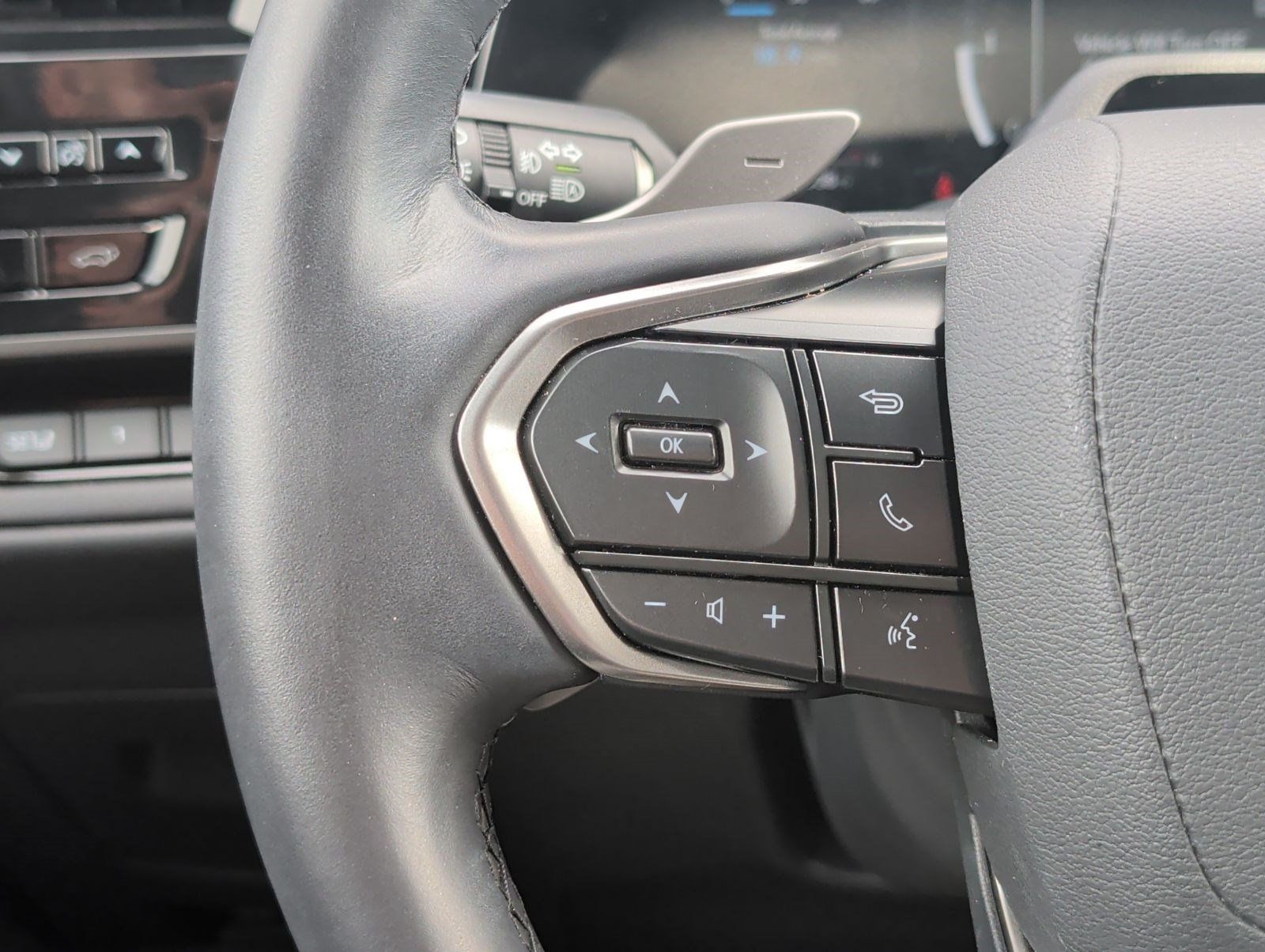 Used 2025 Lexus TX 350 AWD w/ Technology Package image 14