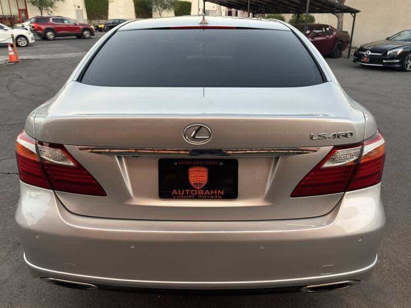 Used 2012 Lexus LS 460 w/ Sport Pkg RWD image 13