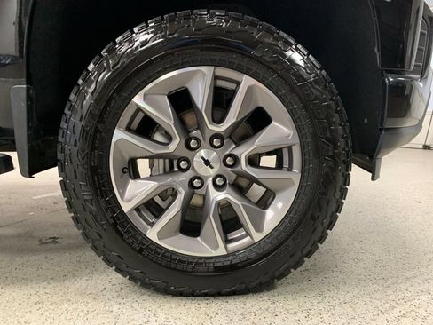 Used 2020 Chevrolet Silverado 1500 RST w/ All-Star Edition AWD/4WD image 11