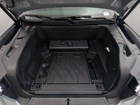 New 2026 Chevrolet Silverado EV LT image 31