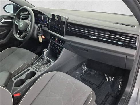 Used 2025 Volkswagen Jetta Sport FWD image 24