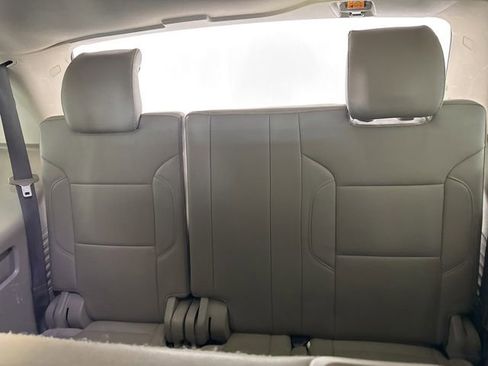 Used 2020 GMC Yukon SLT w/ Open Road Package AWD/4WD image 27