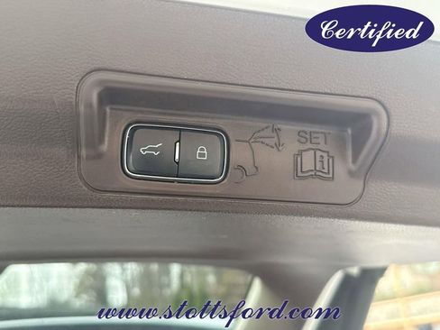 Certified 2021 Ford Explorer King Ranch w/ Premium Technology Package image 34