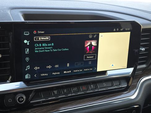 Used 2024 Chevrolet Silverado 2500 LT image 17