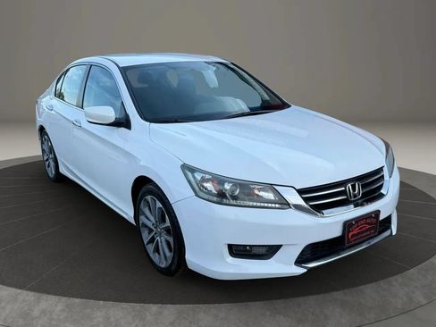 Used 2014 Honda Accord Sport image 3
