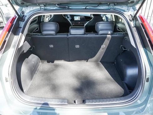 Certified 2025 Kia Niro EX FWD image 27