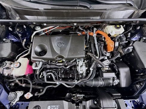 Certified 2019 Toyota RAV4 XSE image 31