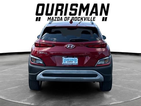 Used 2023 Hyundai Kona SEL w/ Convenience Package FWD image 5