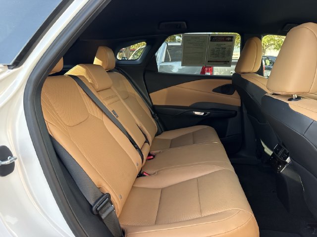 Used 2025 Lexus RX 350 FWD w/ Technology Package image 29