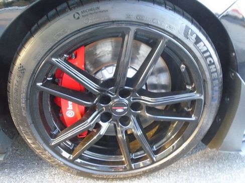 Used 2020 Ford Mustang Shelby GT500 w/ Technology Package image 41