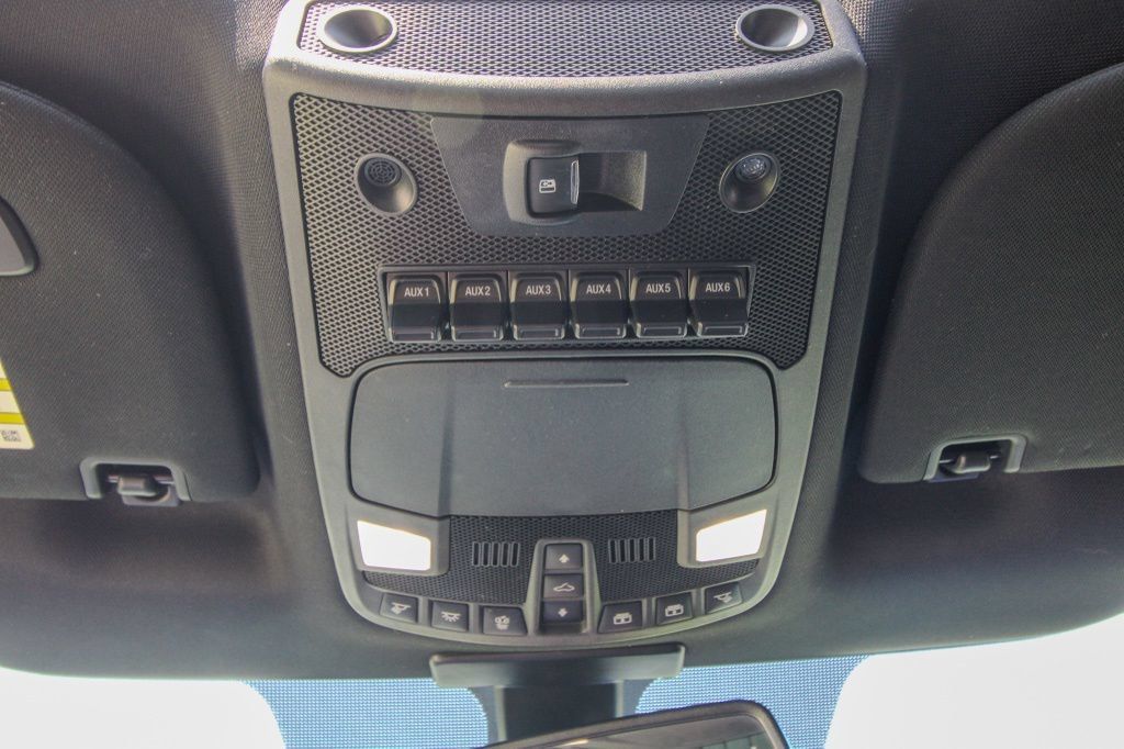 Used 2019 Ford F350 Platinum w/ Platinum Ultimate Package AWD/4WD image 30