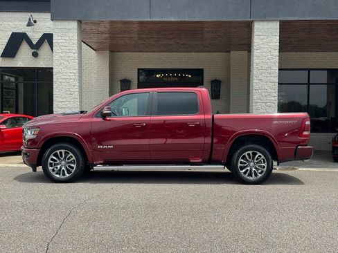 Used 2021 RAM 1500 Laramie w/ Sport Appearance Package AWD/4WD image 7