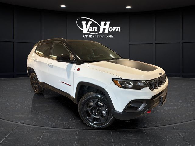 Certified 2023 Jeep Compass Trailhawk w/ Sun and Sound Group AWD/4WD image 1