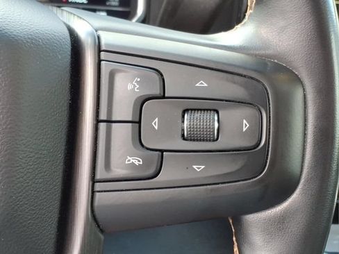 Used 2024 GMC Sierra 2500 AT4 w/ AT4 Premium Plus Package AWD/4WD image 30