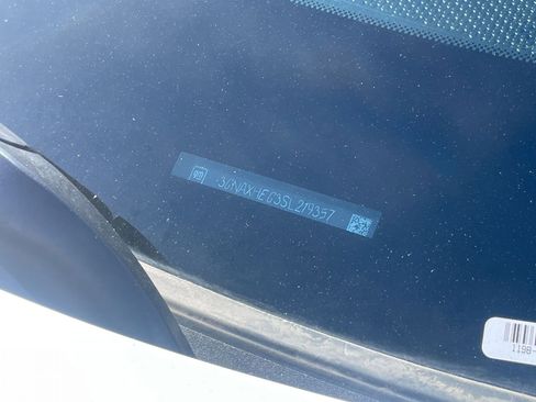 Used 2025 Chevrolet Equinox LT image 29