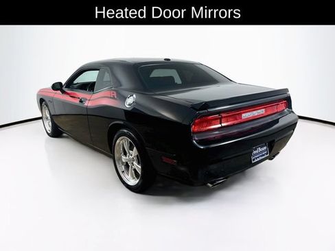 Used 2010 Dodge Challenger R/T RWD image 9