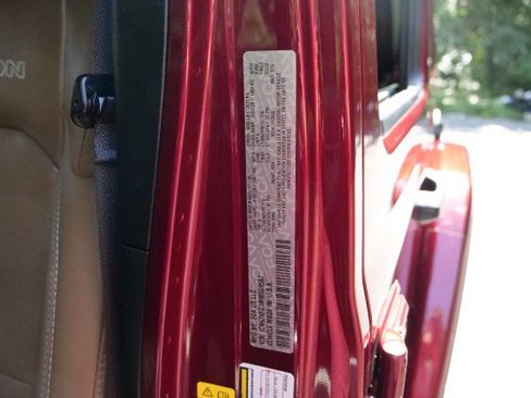 Used 2021 Jeep Wrangler Unlimited Rubicon AWD/4WD image 42