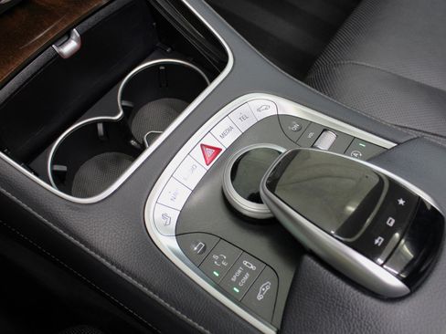 Used 2015 Mercedes-Benz S 550 Sedan image 69