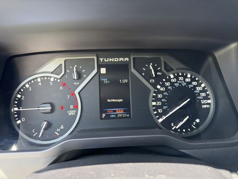 Used 2024 Toyota Tundra SR5 w/ SR5 Convenience Package AWD/4WD image 26