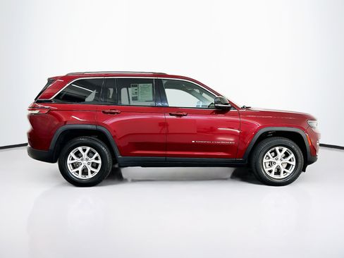 Used 2023 Jeep Grand Cherokee Limited AWD/4WD image 10