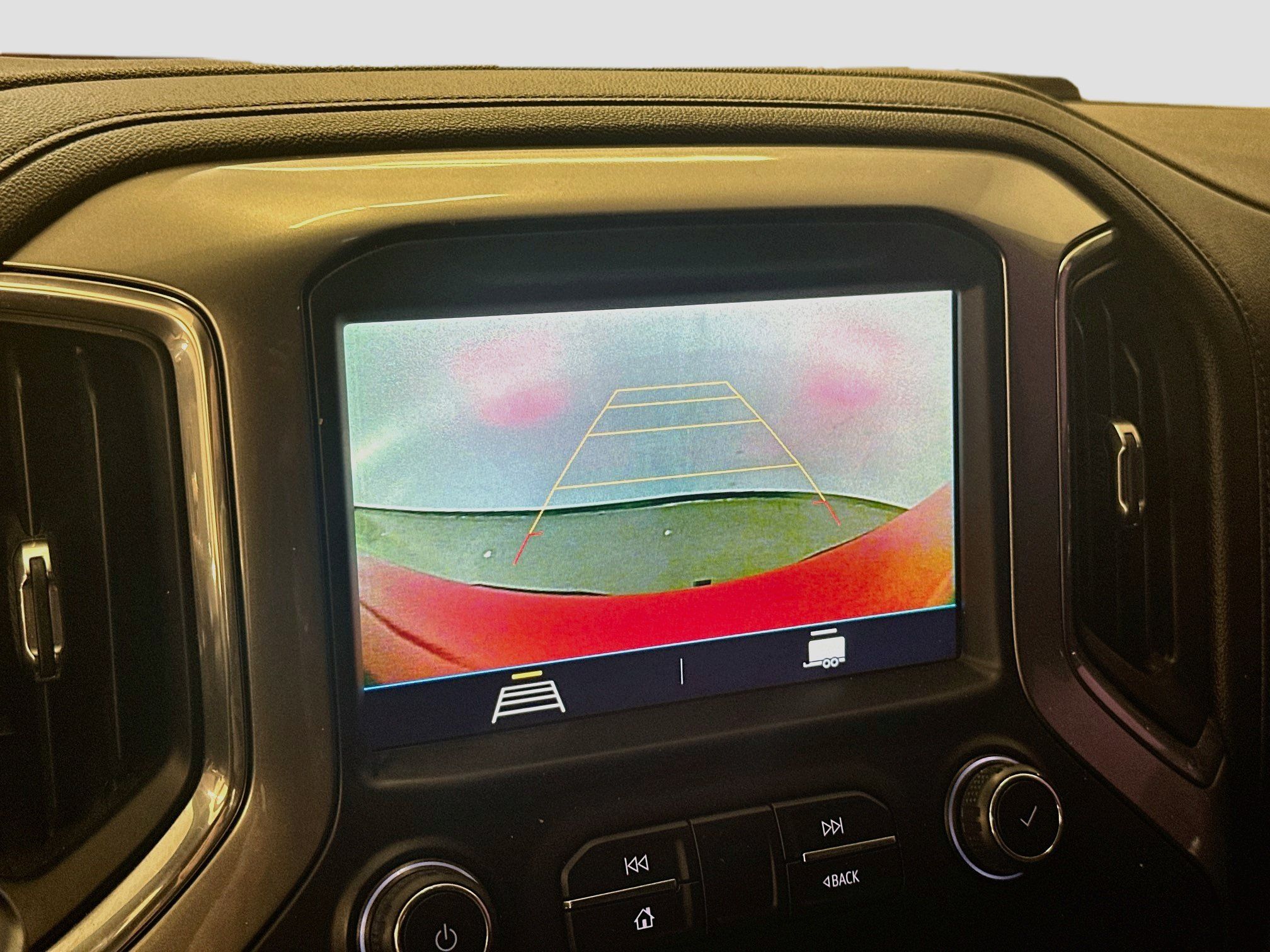 Used 2019 Chevrolet Silverado 1500 LT w/ All-Star Edition AWD/4WD image 23