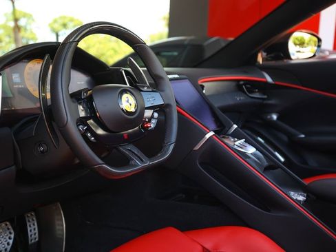 Certified 2024 Ferrari Roma Spider RWD image 32
