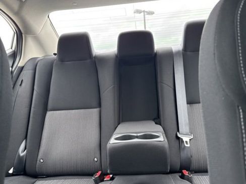 Used 2022 Nissan Sentra SV image 29