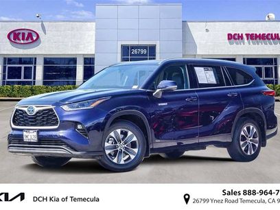 Used 2021 Toyota Highlander XLE