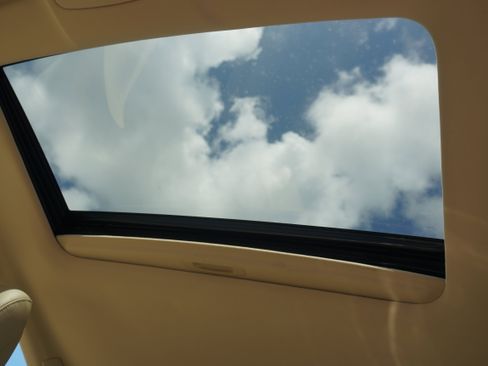 Used 2011 Lexus ES 350 FWD image 16