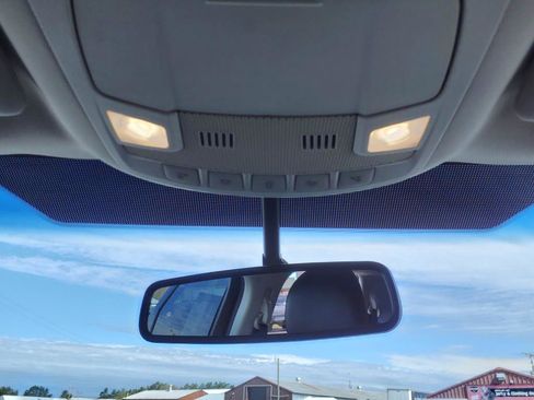 Used 2017 Ford Edge SEL w/ Equipment Group 201A image 18