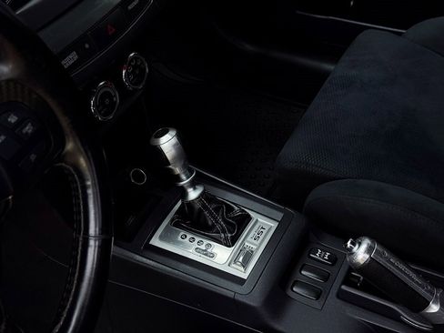 Used 2010 Mitsubishi Lancer Evolution SE image 14