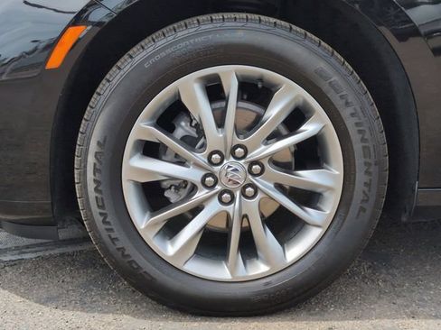 Certified 2023 Buick Enclave Avenir w/ Avenir Technology Package AWD/4WD image 40