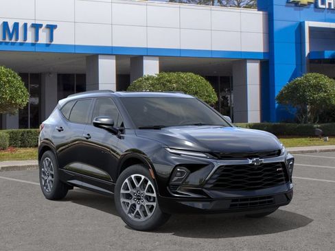 New 2026 Chevrolet Blazer RS w/ LPO, Floor Liner Package FWD image 7