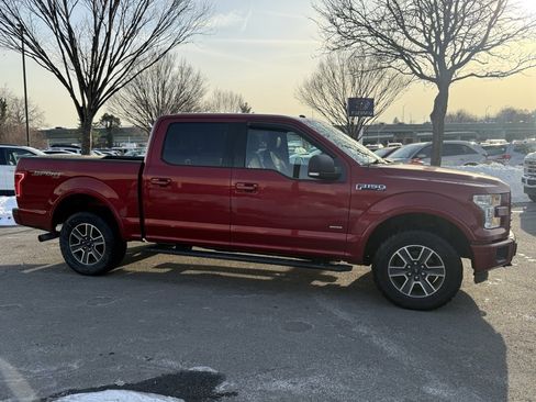 Used 2016 Ford F150 XLT w/ Equipment Group 302A Luxury image 5