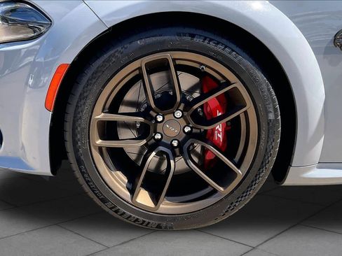 Used 2021 Dodge Charger SRT Hellcat w/ Navigation & Travel Group RWD image 11