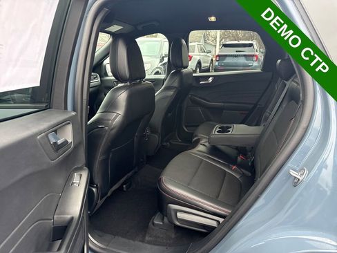 Used 2025 Ford Escape ST-Line Select image 12