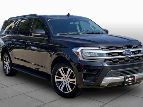 Certified 2024 Ford Expedition Max XLT AWD/4WD image 3