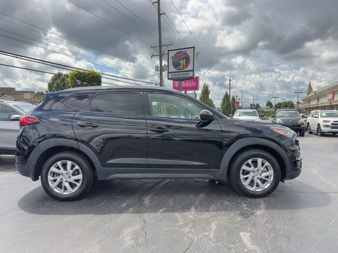 Used 2019 Hyundai Tucson Value AWD/4WD image 4
